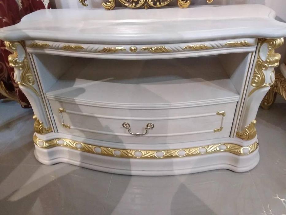 Carpenter: Изабелла: тумба под телевизор  (белый, золото)