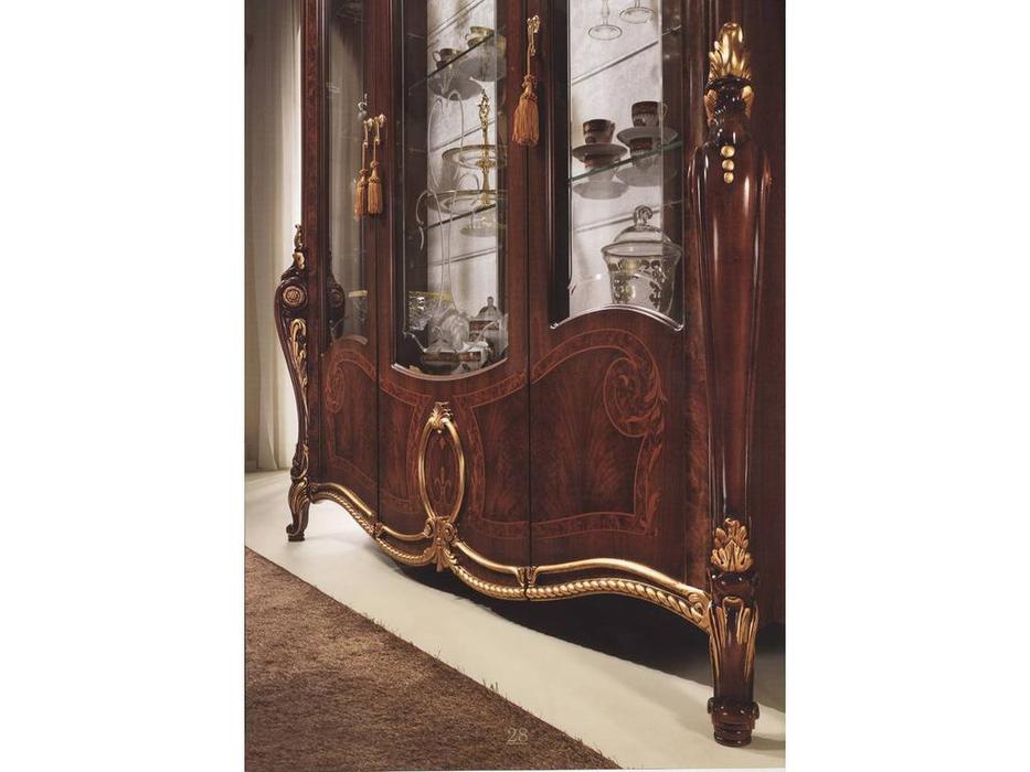 Arredo Classic: Donatello: витрина 3-х дверная (орех)