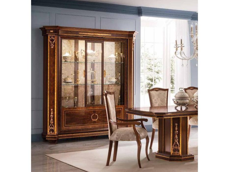 Arredo Classic: Modigliani: витрина 3 дверная стенка ткань (орех)