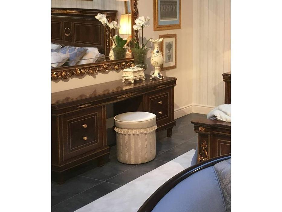 Arredo Classic: Modigliani: пуф (бежевый)
