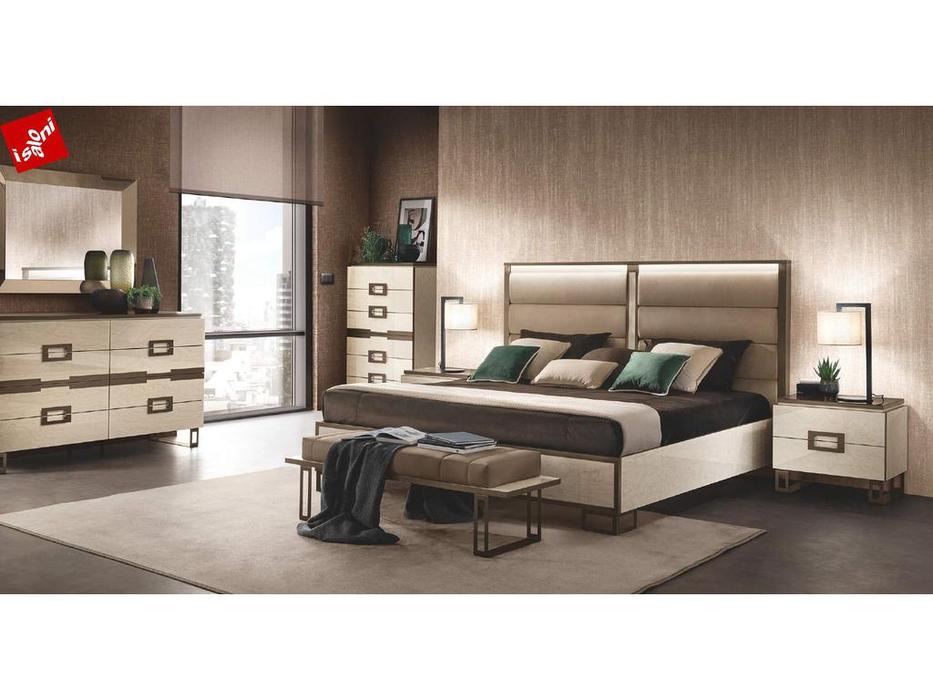 Arredo Classic: Poesia: кровать двуспальная 200х200  с мягким изголовьем
