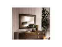 Arredo Classic: Essenza: зеркало настенное малое (венге, коричневый, золото)