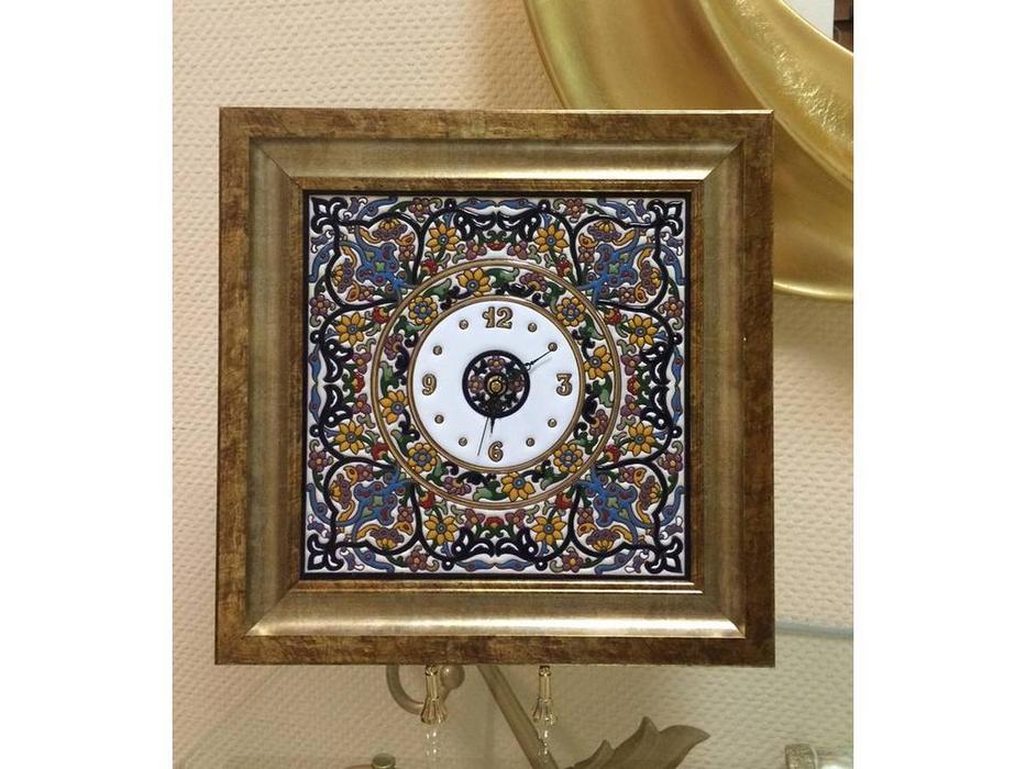 Artecer: часы настенные  42х42 (золотые)